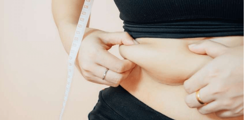 Does a Waist Trainer Reduce Love Handles